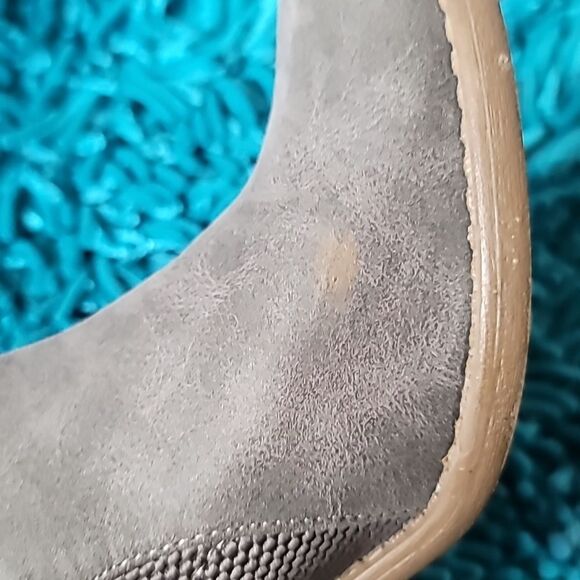 2/$20 Qupid Boots - Picture 9 of 9